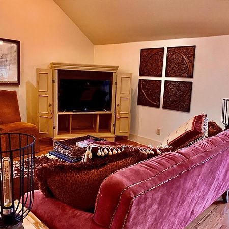 V700 Ranch Stays Marble Falls Exterior foto