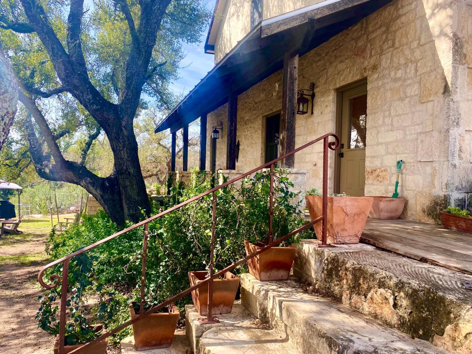 V700 Ranch Stays Marble Falls Exterior foto