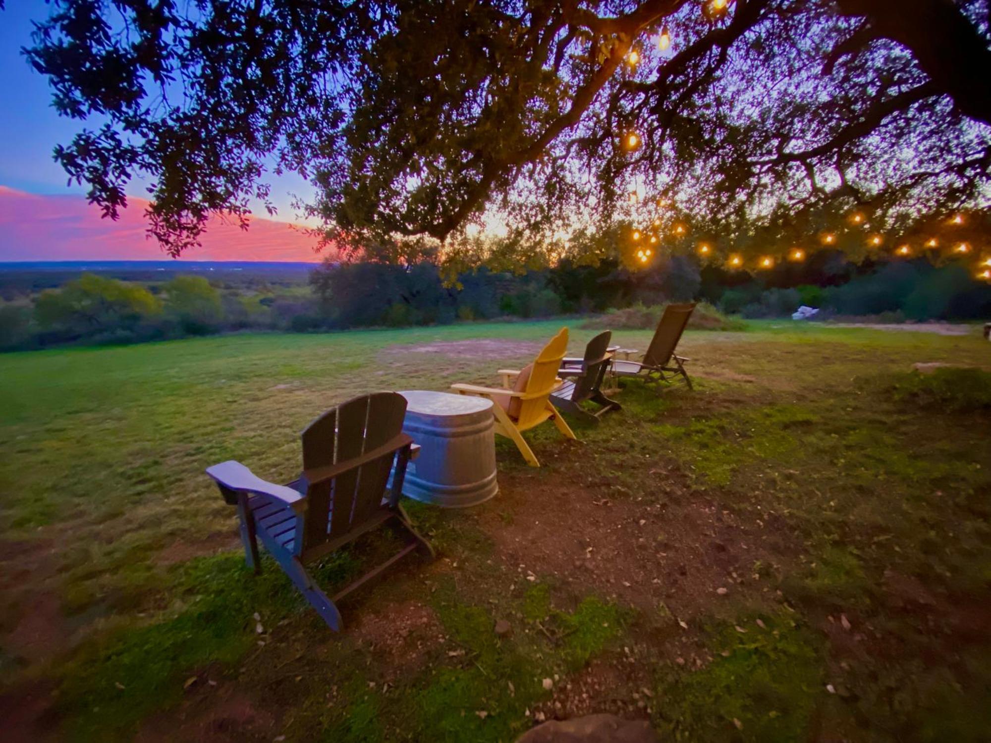 V700 Ranch Stays Marble Falls Exterior foto
